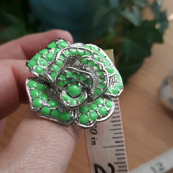 Green Stone Bling Ring - Picture 5 of 5